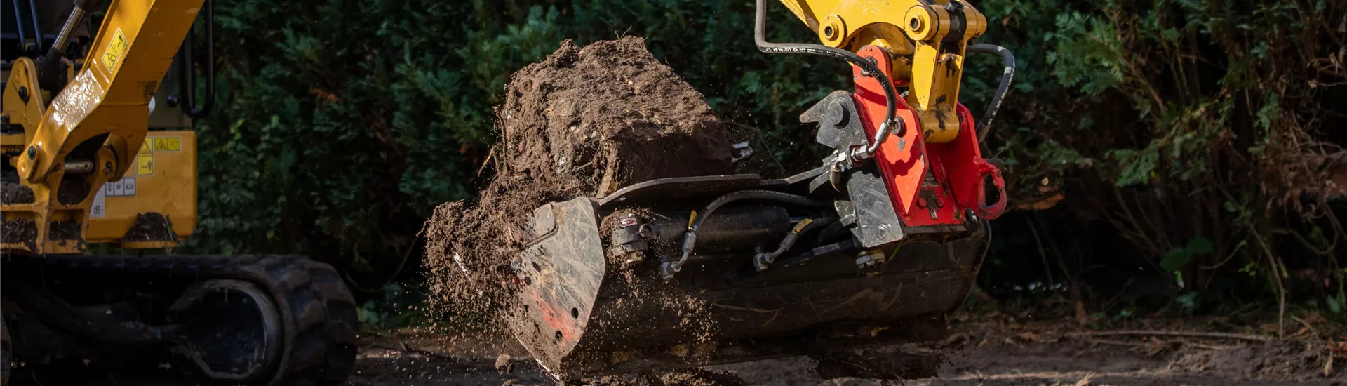Gartenbau - Baggerarbeiten Gartenbau - Baggerarbeiten
